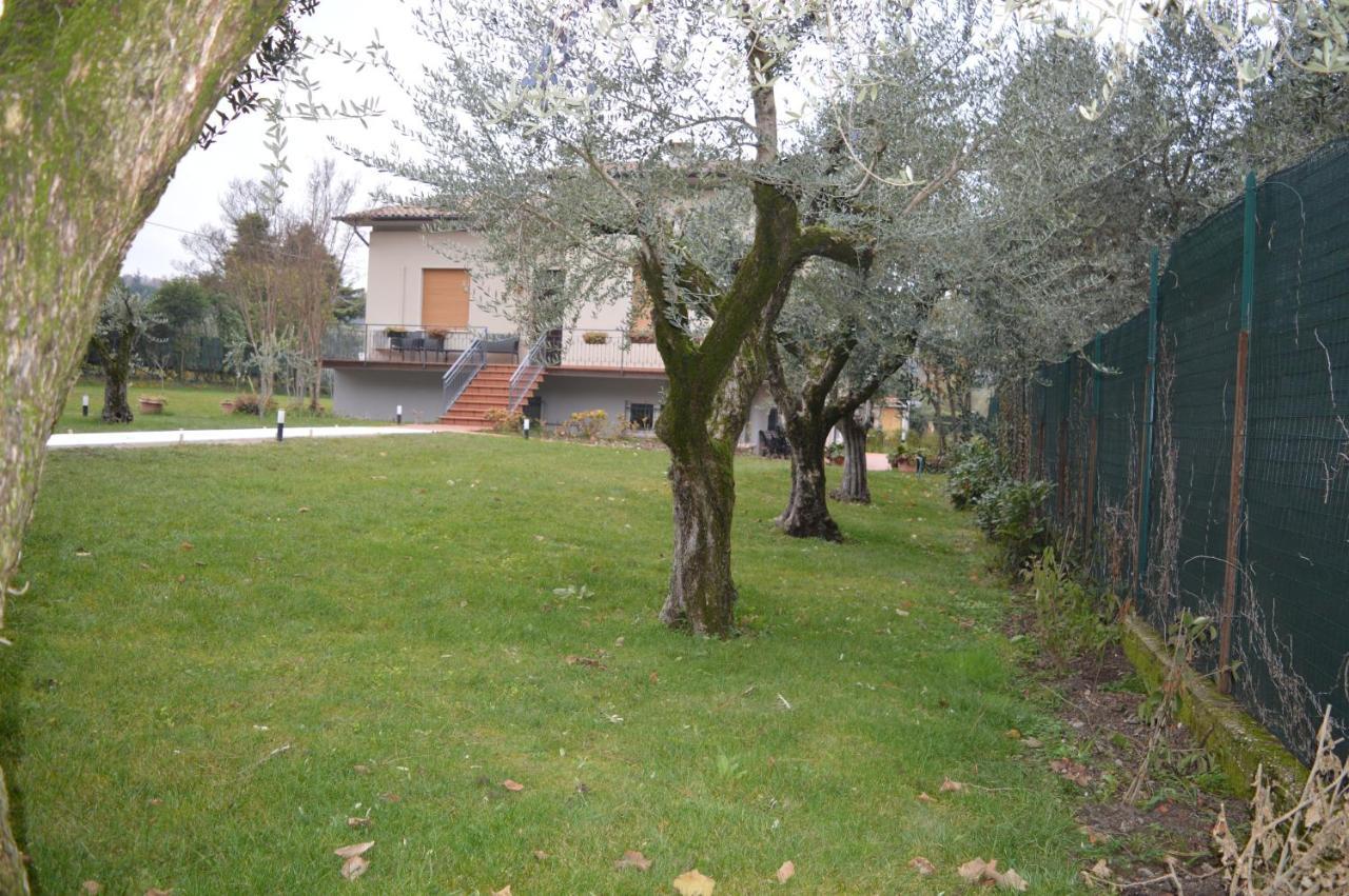 The Swan B&B Manerba del Garda Exterior photo